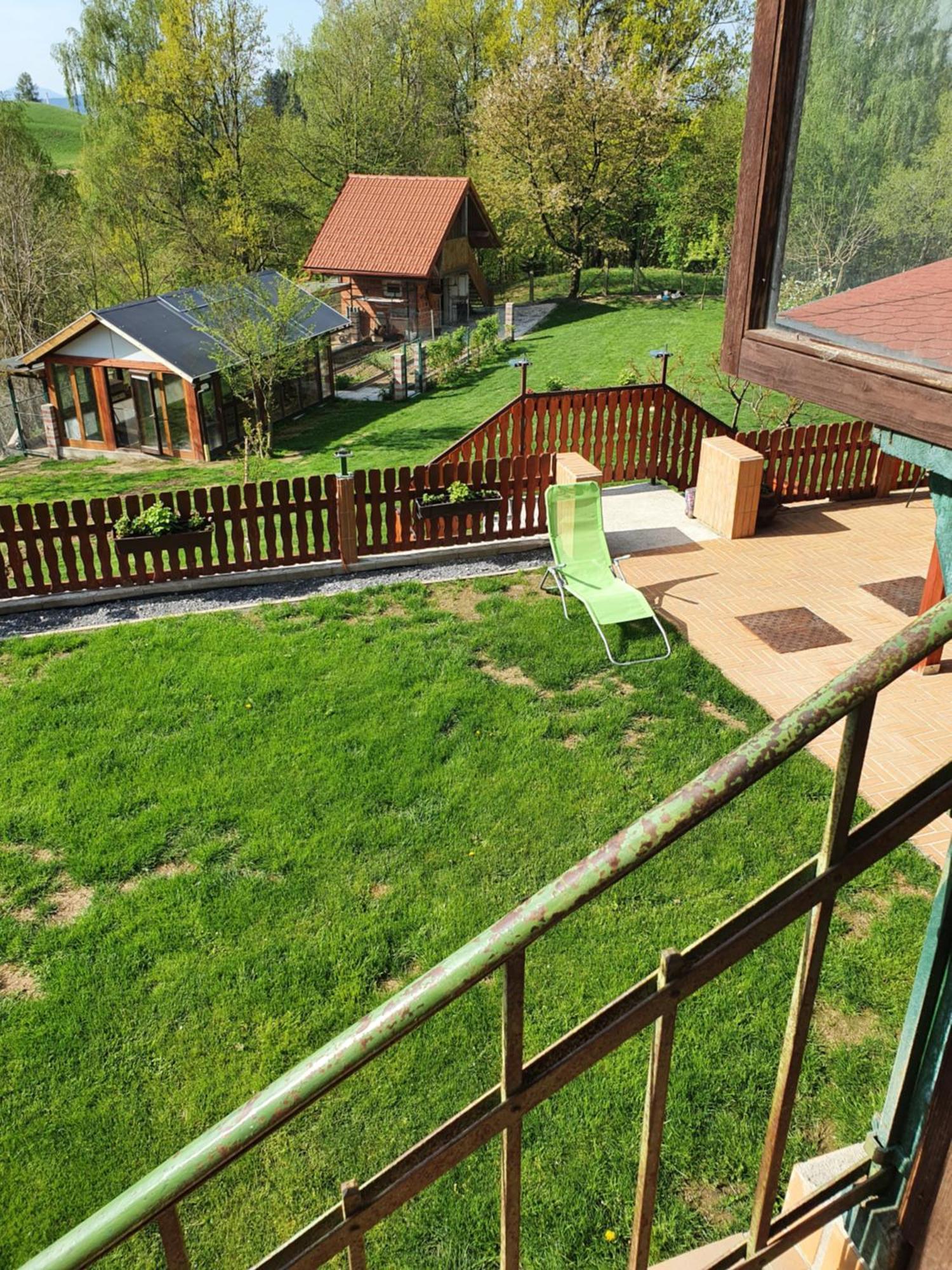 Sostanj Velenje Ravne Sobe Rooms Vrtacnik D O O 外观 照片