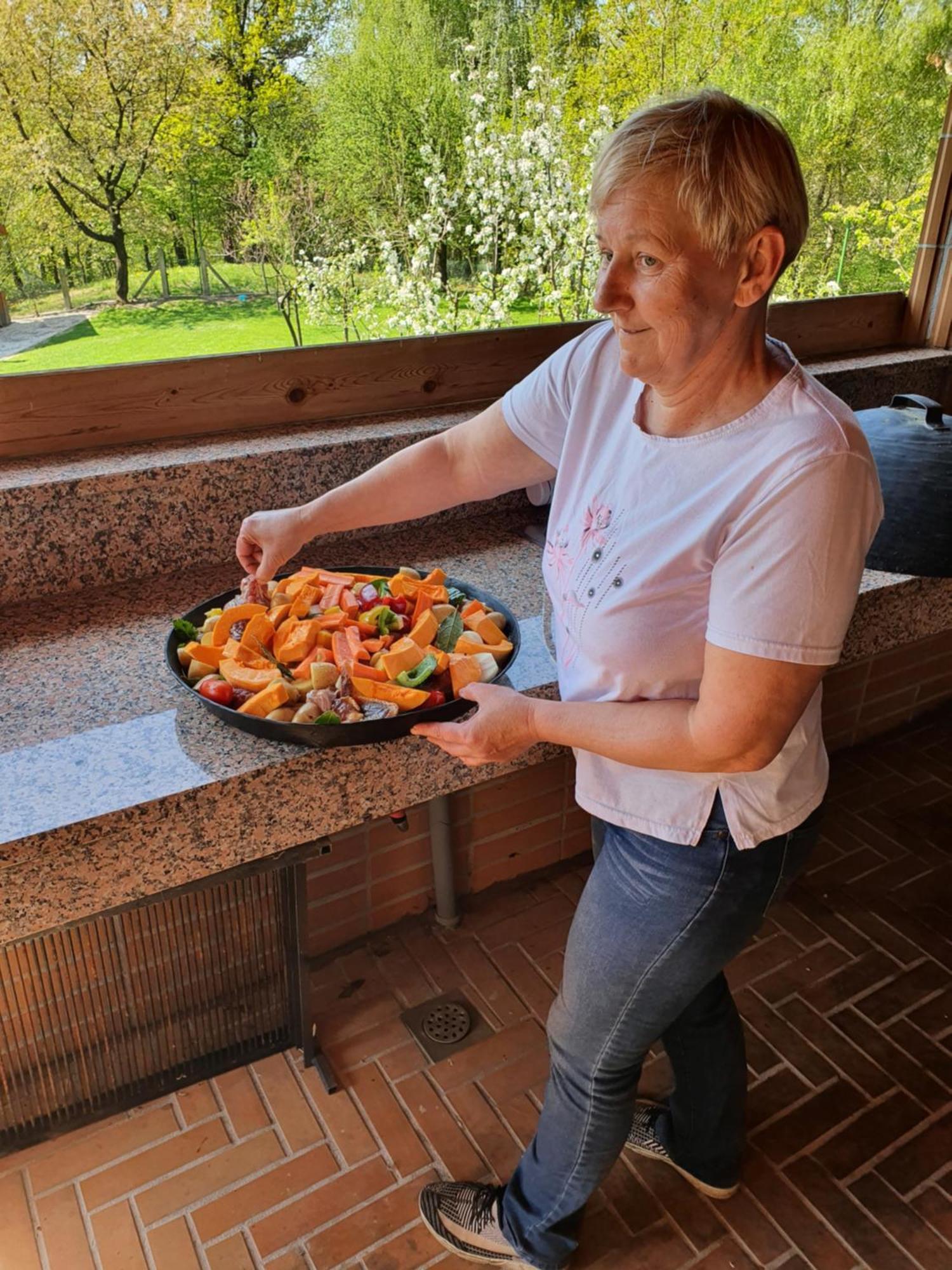 Sostanj Velenje Ravne Sobe Rooms Vrtacnik D O O 外观 照片