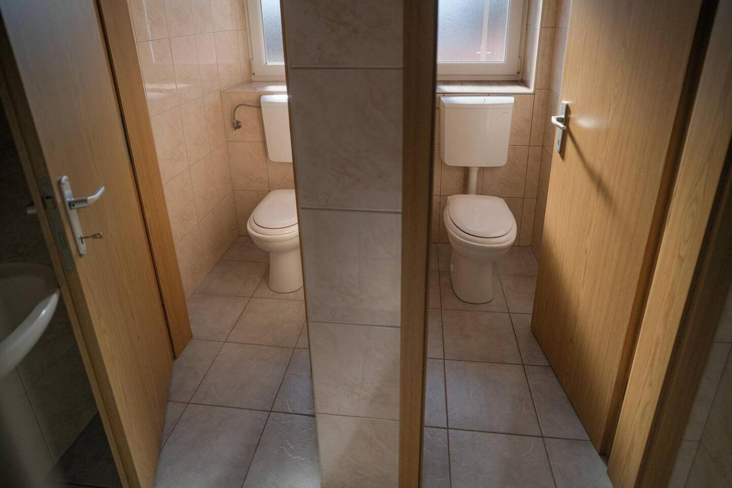 Sostanj Velenje Ravne Sobe Rooms Vrtacnik D O O 外观 照片